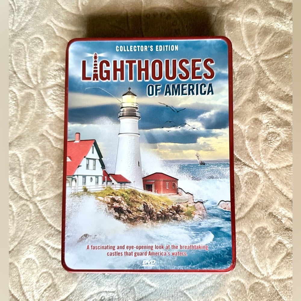 LIGHTHOUSES OF AMERICA COLLECTOR’S EDITION -4 DVDS and 1 CD